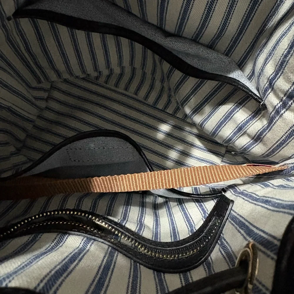 Dooney & Bourke Black Leather Drawstring Backpack - Picture 3 of 6